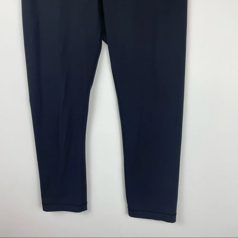 Lululemon Black Crop Leggings Sz 6 - Picture 8 of 9